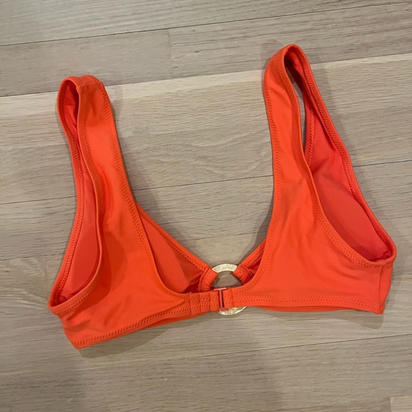 Adorable bikini top!! - Picture 2 of 5